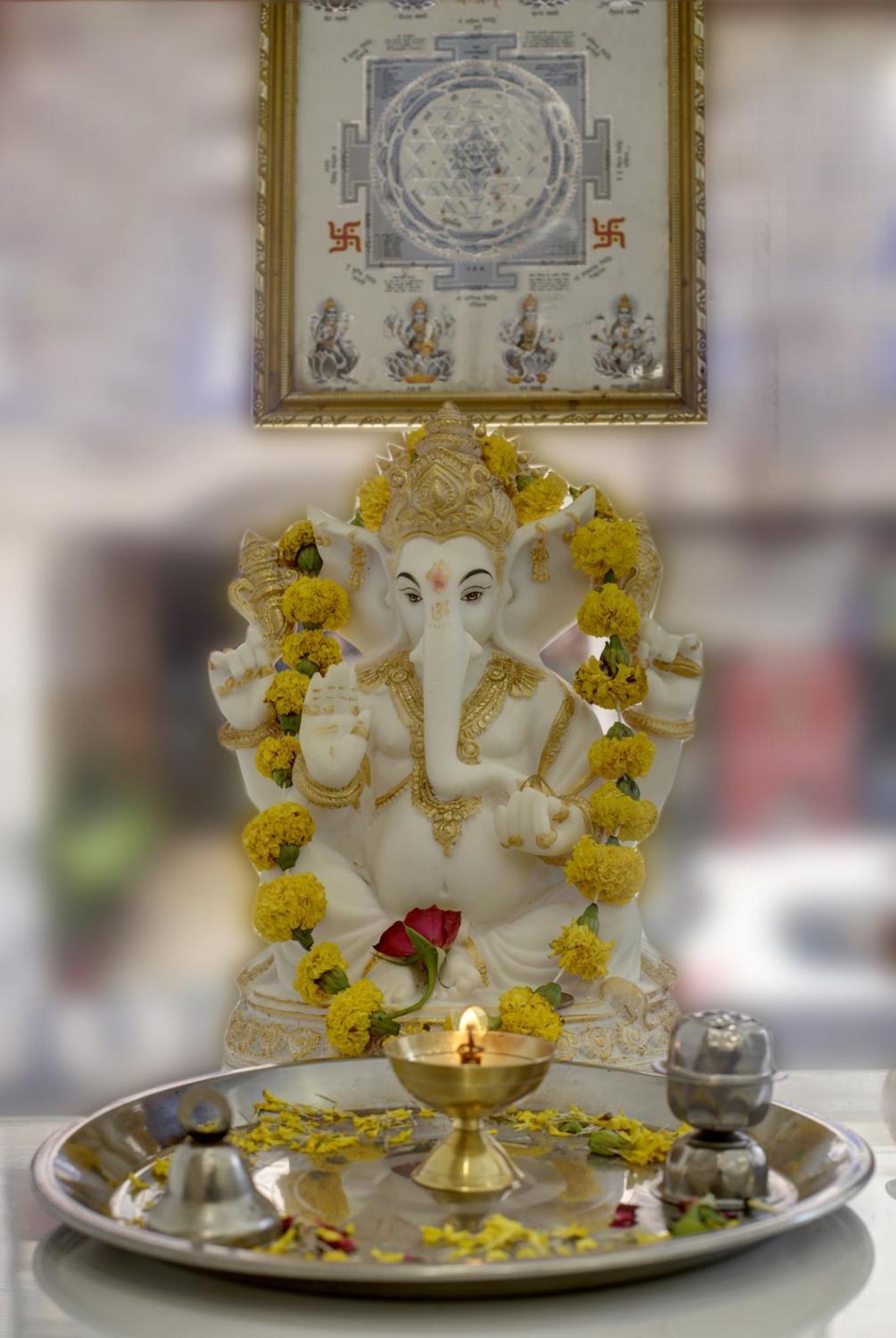 ניו דלהי Rahul Palace By Golden Tree Near Metro Station And Ajmal Khan Market מראה חיצוני תמונה
